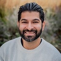 Dr. Omesh Syal, MD, CCFP 